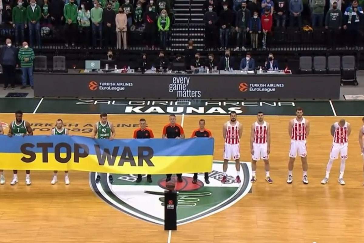 Košarkaš Zvezde objasnio zašto nisu držali zastavu u čast Ukrajine