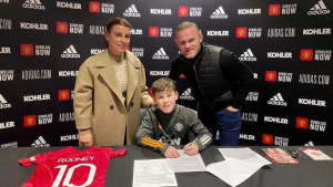 Rooneyjev sin potpisao za Manchester United