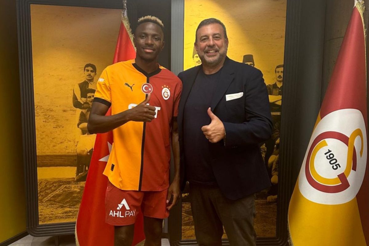 Nakon Osimhena još jedna 'eksplozija' u Istanbulu: Galatasaray pregovara s čuvenim Brazilcem Nakon Osimhena još jedna 'eksplozija' u Istanbulu: Galatasaray pregovara s čuvenim Brazilcem