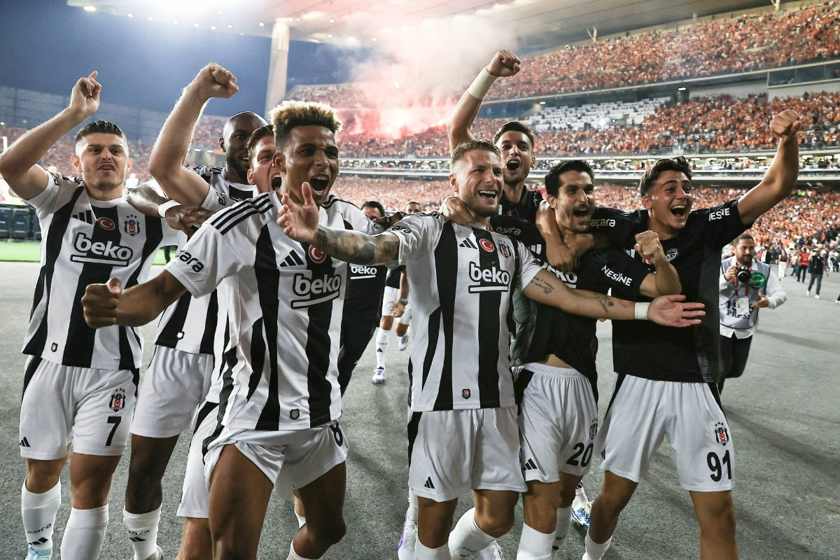 Ovakvo poniženje Turska ne pamti: Besiktas 'petardom' osvojio Superkup! Ovakvo poniženje Turska ne pamti: Besiktas 'petardom' osvojio Superkup!