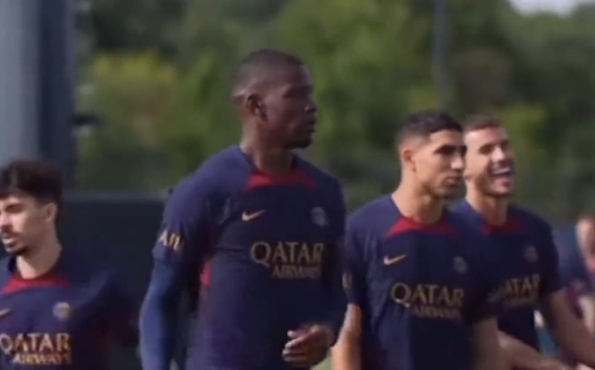Hernandez ismijava, Mbappe opravdava ponižavanje evropskog velikana: "Ta ekipa je s*anje!" Hernandez ismijava, Mbappe opravdava ponižavanje evropskog velikana: "Ta ekipa je s*anje!"