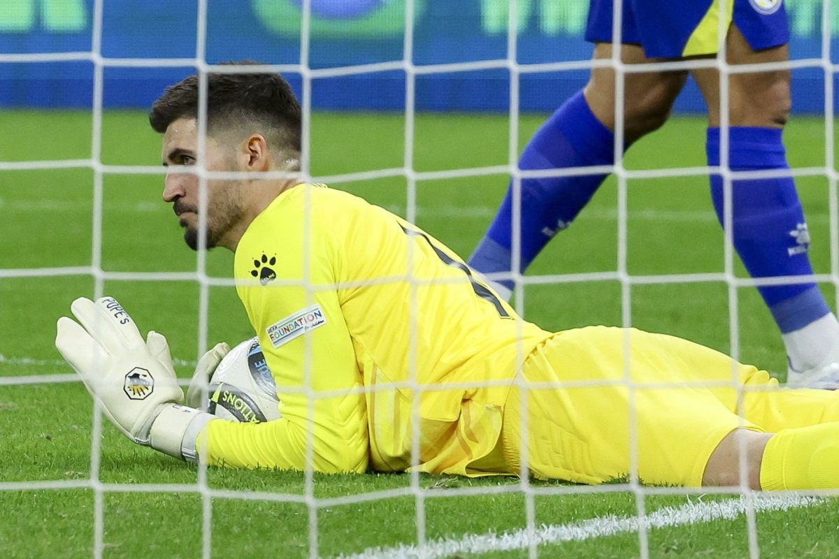 Paučina je na njegovom golu: Nikola Vasilj proglašen igračem utakmice protiv Hoffenheima Paučina je na njegovom golu: Nikola Vasilj proglašen igračem utakmice protiv Hoffenheima
