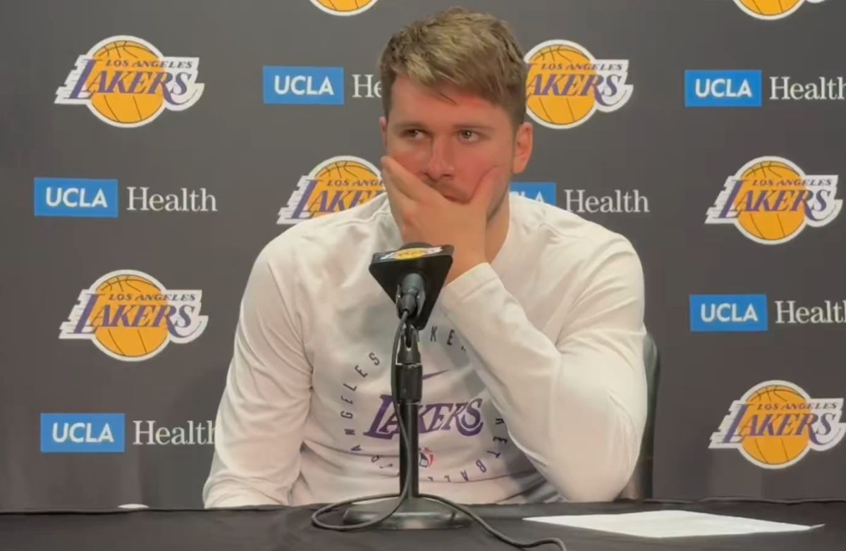 NBA dobila novu veliku zvijezdu, čak mu se i Luka Dončić divi: "Nevjerovatno je šta su mu uradili" NBA dobila novu veliku zvijezdu, čak mu se i Luka Dončić divi: "Nevjerovatno je šta su mu uradili"