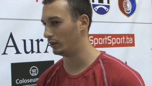 Prije 15 godina u Sarajevu, a sada mu skandira cijela Hrvatska: "Znamo šta se u Bosni radi..."