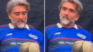 Legenda Premier lige uhvaćena u neugodnom trenutku: "Taj čovjek baš uživa!"