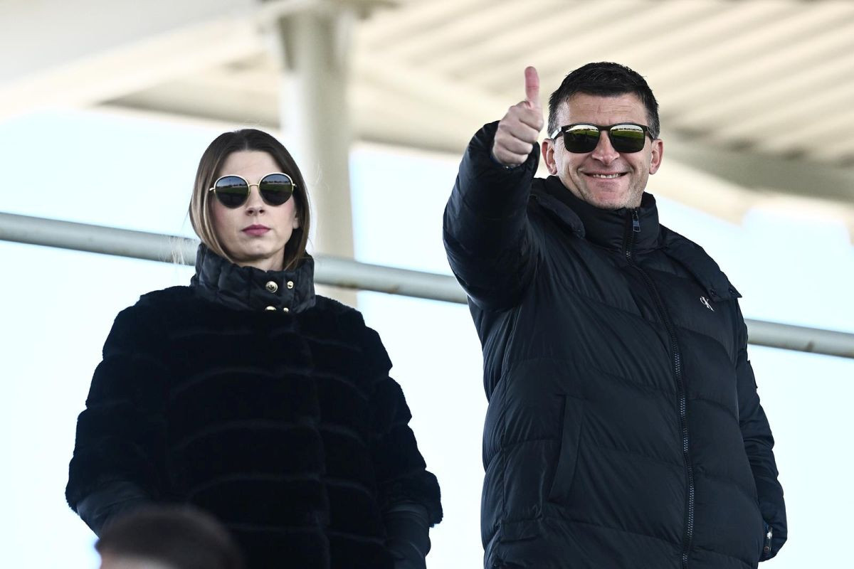 Ne da Jakirović na sebe: Odgovorio na prozivke s Maksimira, jedna fotografija mu je bila dovoljna Ne da Jakirović na sebe: Odgovorio na prozivke s Maksimira, jedna fotografija mu je bila dovoljna