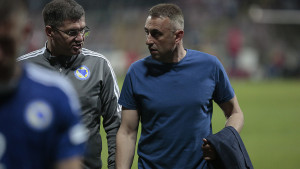 Hladan tuš: Petev ostao bez zvučnog imena za ključne mečeve