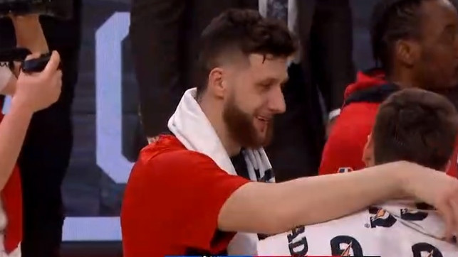Šta se desi kada se sretnu Nurkić i Dončić na NBA parketu?