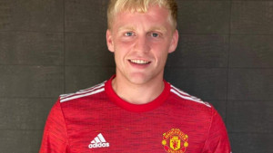 Van de Beek izabrao broj u Manchester Unitedu i mnoge rasplakao svojim potezom