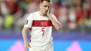 Turska ispala sa SP, Almiron dobio historijski crveni karton!