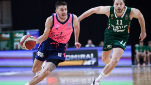 FIBA će donijeti zadnju odluku: Kosta Kondić želi igrati za Srbiju