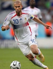 Zidan predvodi zvijezde Zidan predvodi zvijezde