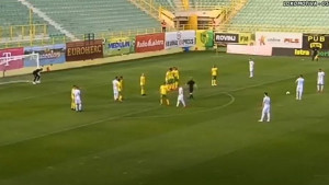 Spektakularan gol Stjepana Lončara iz slobodnjaka protiv Istre