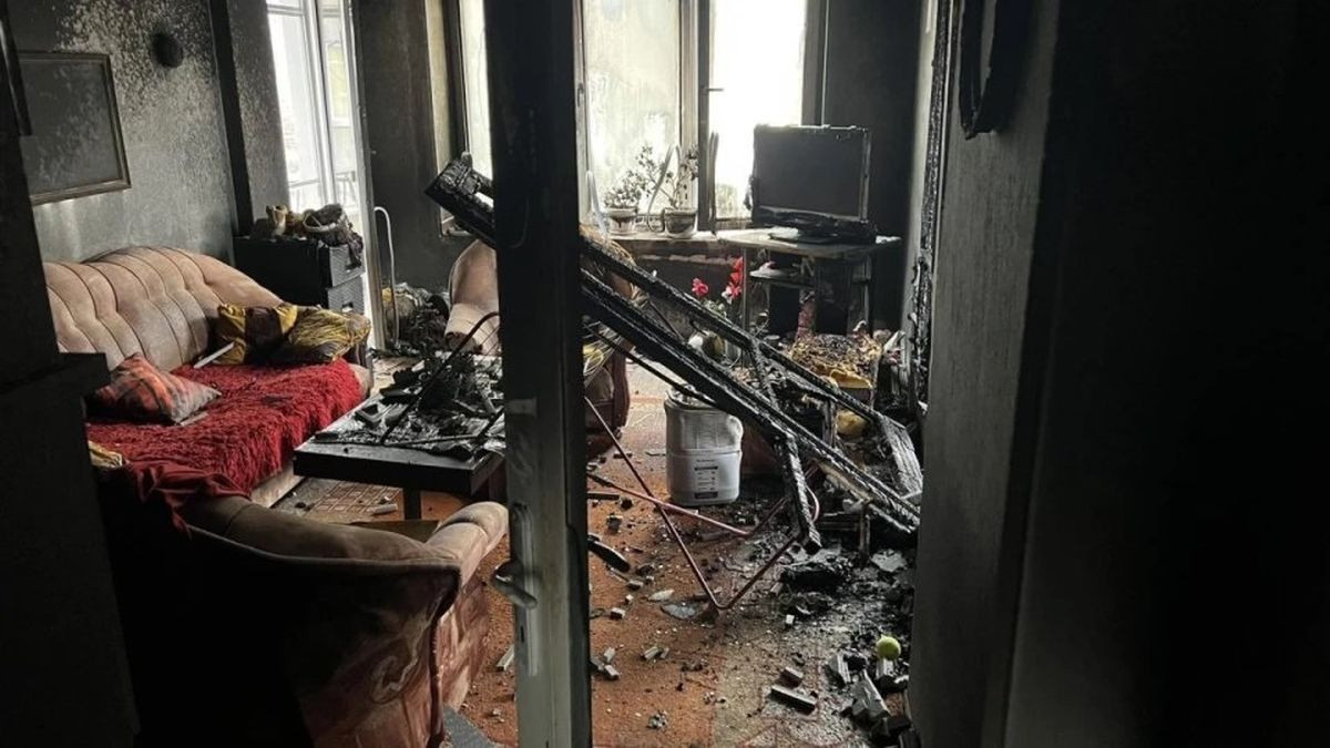 Užasan prizor zapaljenog stana bivšeg fudbalera: Skupljaju novac za obnovu