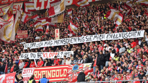 Sve je palo u drugi plan! Navijači Mainza poslali dvije brutalne poruke Jurgenu Kloppu!