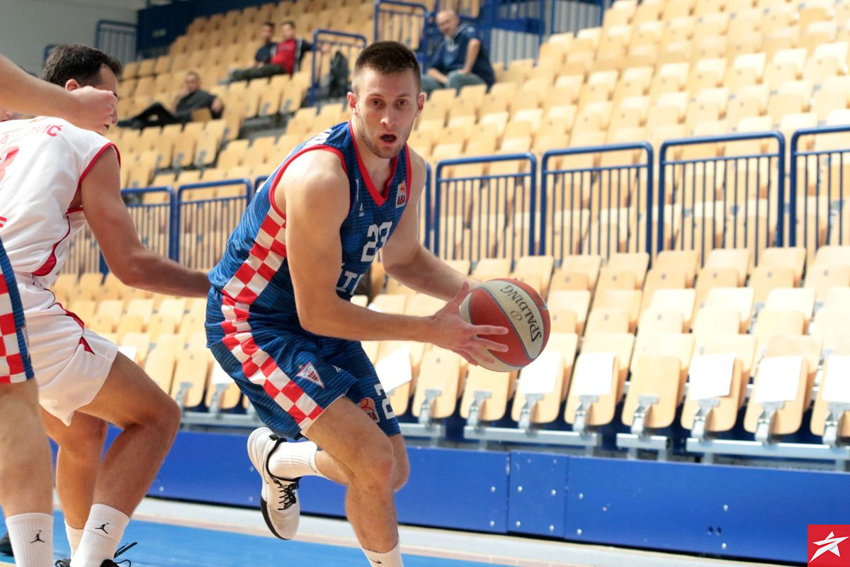 Publika se nakon gotovo godinu dana vraća na Pecaru Publika se nakon gotovo godinu dana vraća na Pecaru