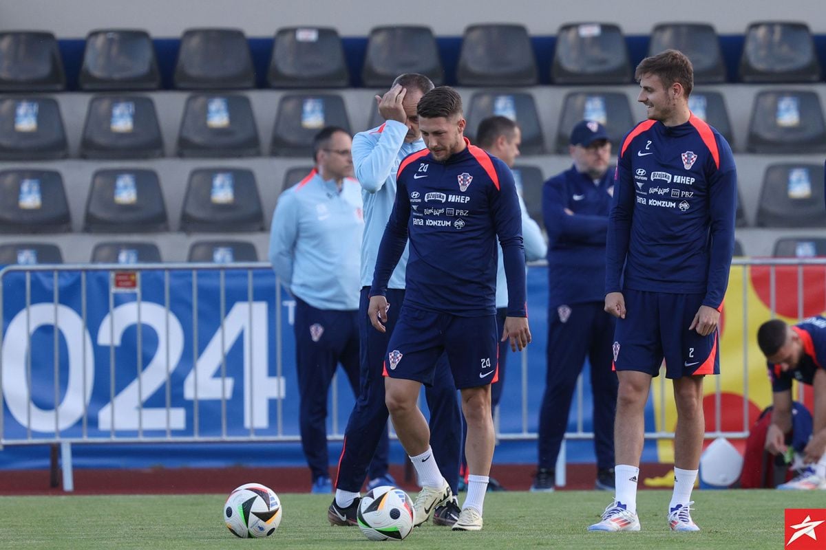 Marco Pašalić nakon samo jedne sezone napušta Orlando i vraća se u Evropu, zna se ko ga želi! Marco Pašalić nakon samo jedne sezone napušta Orlando i vraća se u Evropu, zna se ko ga želi!