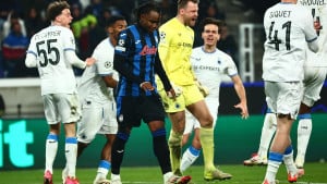 Trener ga žestoko isprozivao, a onda je kolega Seada Kolašinca odlučio da mu brutalno odgovori!