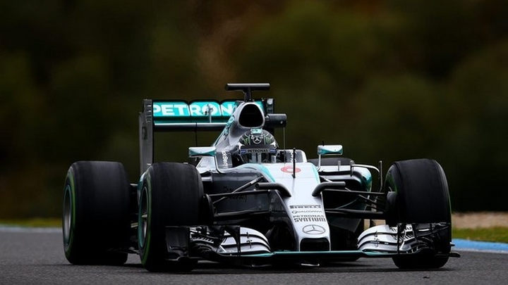 Rosberg najbrži na prvom slobodnom treningu u Bahreinu