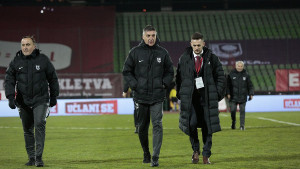 Poznato zbog čega Vinko Marinović večeras nije na klupi Sarajeva