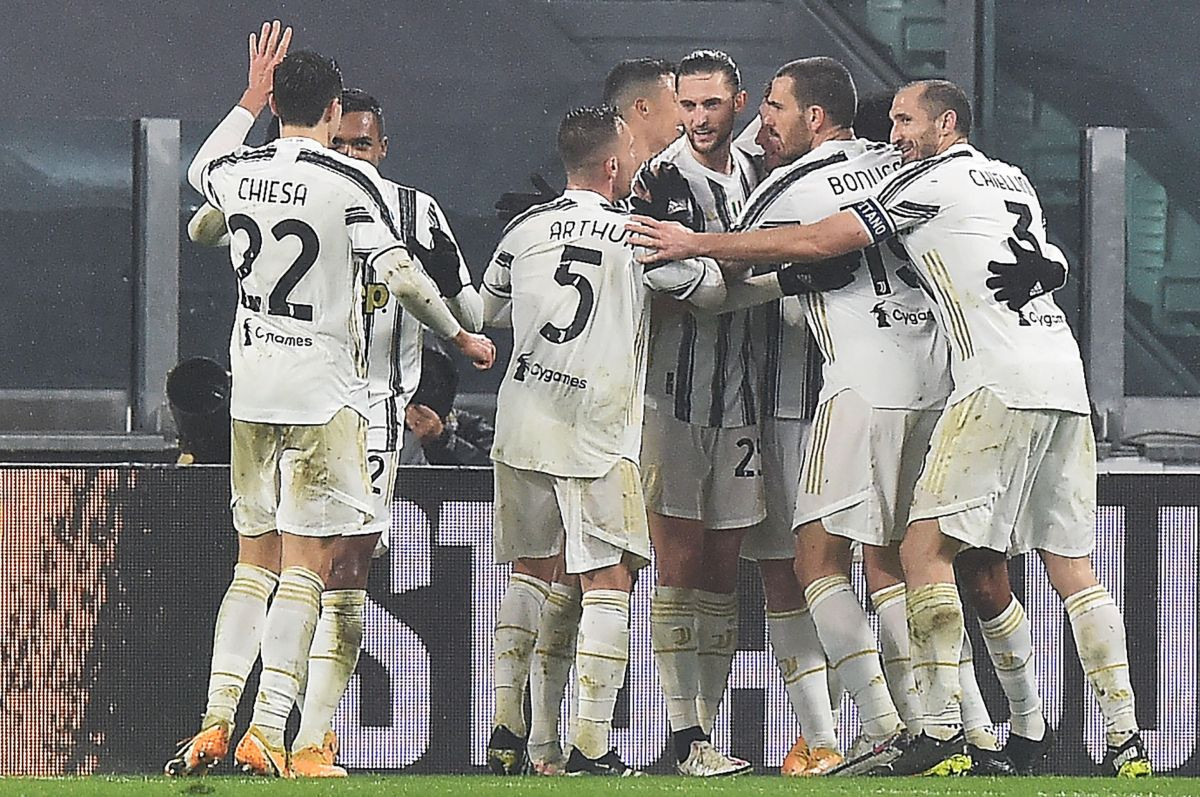 Čak desetorici igrača Juventusa iznad glave "žuta opasnost"