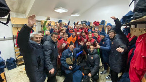 Velež korača ka odbrani trofeja Kupa, fotografija iz svlačionice dovoljno govori o njihovoj sreći!