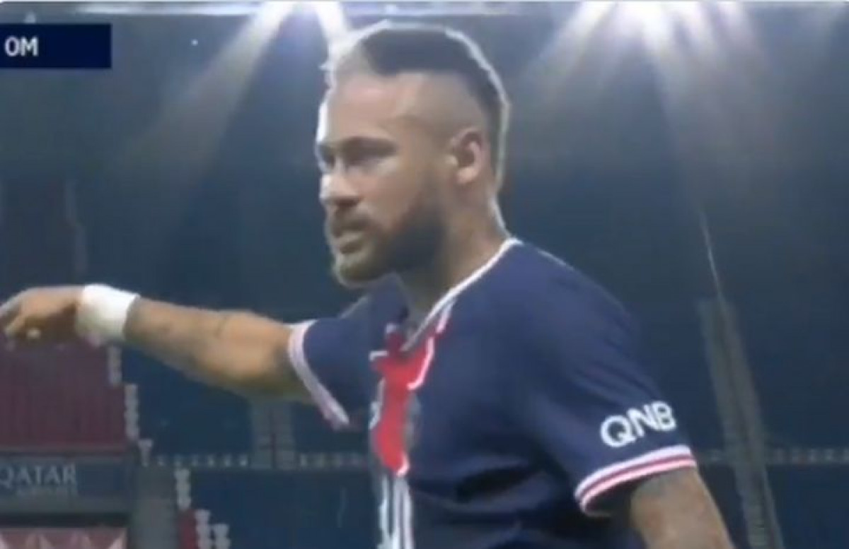 Neymar udario igrača Marseillea, a onda pljuštao s optužbama: "Za rasizam nema kazne?"