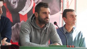 Pavlović: Uz podršku navijača možemo do bodova