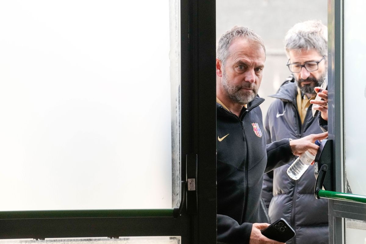 Barcelona spremila 100 miliona eura, pa ih odluka Flicka "izbila iz cipela": "Nemojte to raditi"