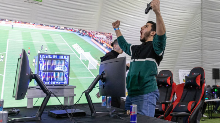 Stay at home & Beat a Pro: U nedostatku pravog, online fudbalski turnir u BiH