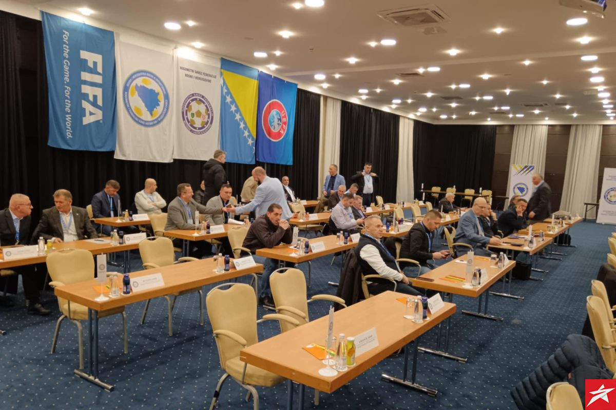 Izabran novi Izvršni odbor Nogometnog saveza Federacije BiH uz tri velika iznenađenja Izabran novi Izvršni odbor Nogometnog saveza Federacije BiH uz tri velika iznenađenja