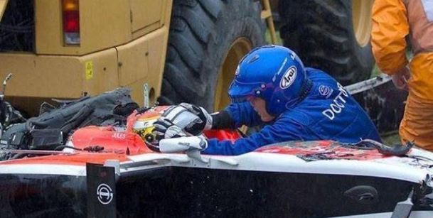 FIA: Bianchi je pokušao ugasiti motor bolida
