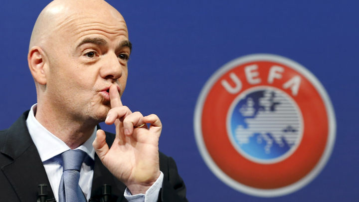 Policija upala u sjedište UEFA-e Policija upala u sjedište UEFA-e