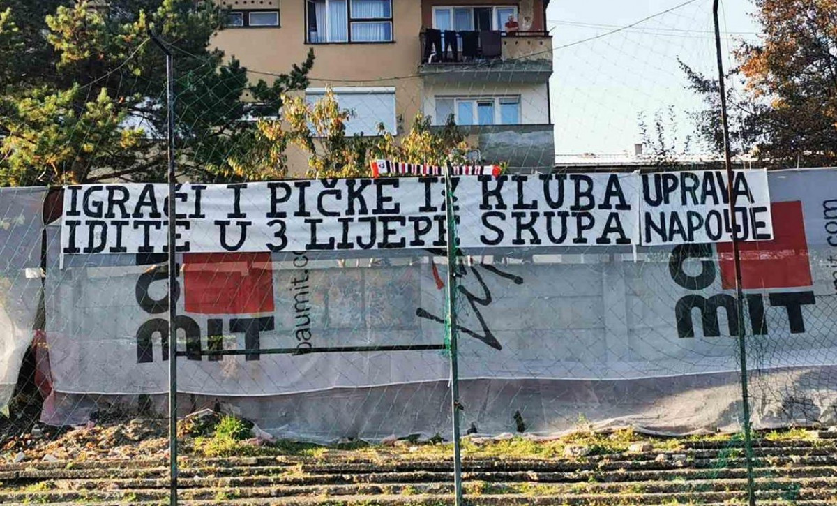 Fukare poslale brutalnu poruku igračima i rukovodstvu kluba Fukare poslale brutalnu poruku igračima i rukovodstvu kluba