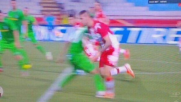 Ostat ćete u nevjerici: Pogledajte kakav penal je dosuđen Crvenoj zvezdi