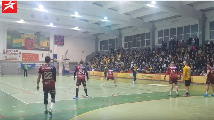 U Gračanici se u ovim momentima ori samo jedna pjesma