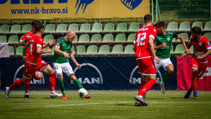 Tomiću kapitenska traka u Olimpiji