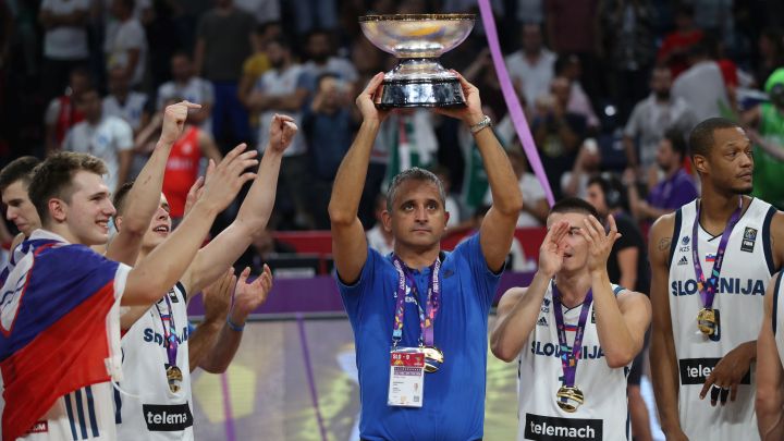 Kokoškov: Pamtim Skenderiju, Bosanci su ludi za košarkom