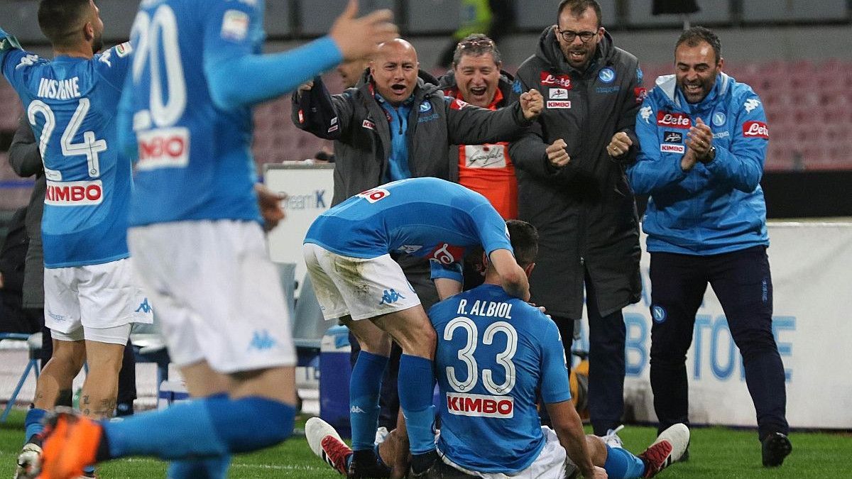 Albiol opet oživio Napolijev san o tituli, Lazio pravi skupe kikseve