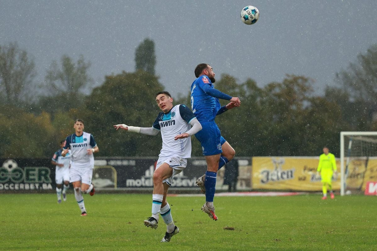 Drugi poraz Željezničara u sezoni: Tri boda Radniku, VAR opet na štetu gostiju iz Sarajeva