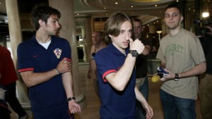 Legendarni Vatreni je ušao u kafanu i zaprepastio konobara: "Rekao mi je slobodno to napiši"