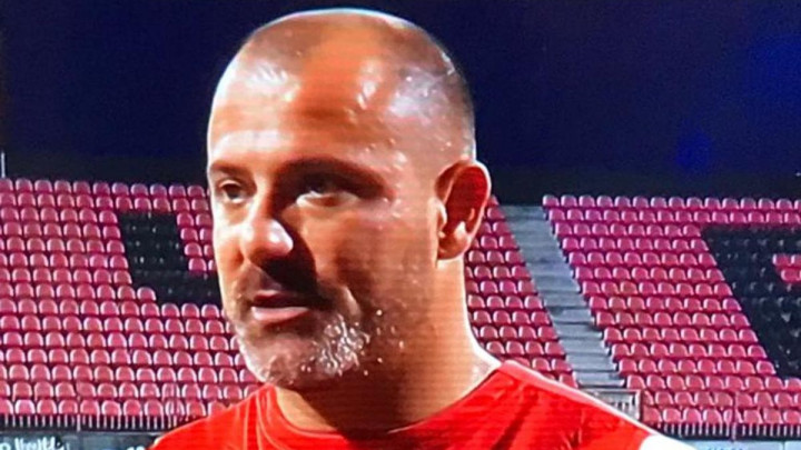 Dejan Stanković oduševio sportsku javnost zbog dresa kojeg je obukao na današnjem meču