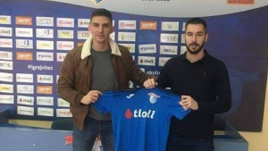 Zečević pojačao Vitez