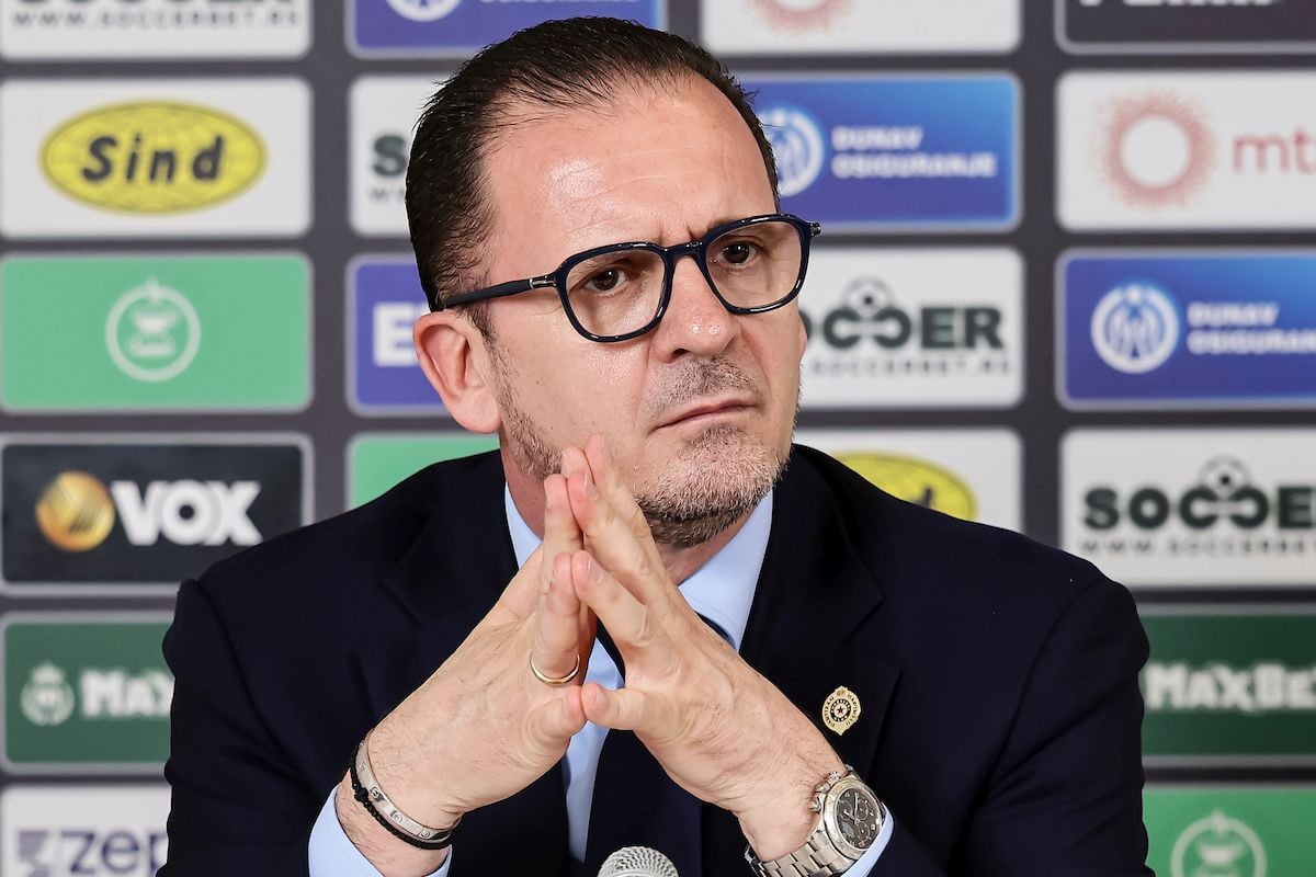 Predrag Mijatović podigao ozbiljnu prašinu u Madridu: "Ne znam koliko ga još vole, ali..." Predrag Mijatović podigao ozbiljnu prašinu u Madridu: "Ne znam koliko ga još vole, ali..."