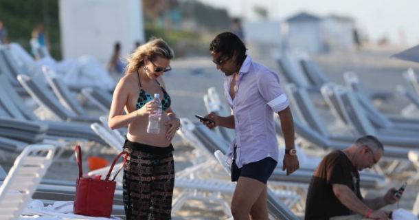 Falcao sa trudnom suprugom uživa u Miamiju