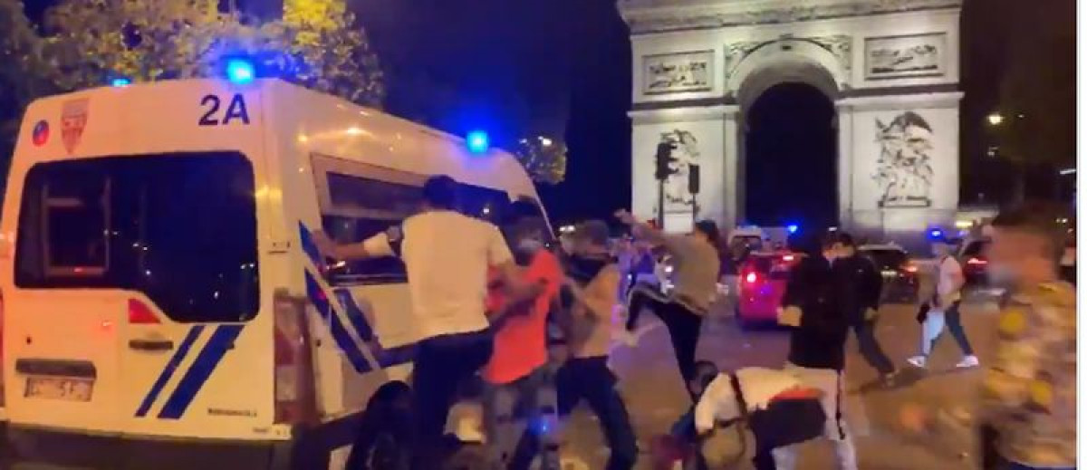 Haos u Parizu: Navijači PSG-a u žestokom obračunu sa policijom