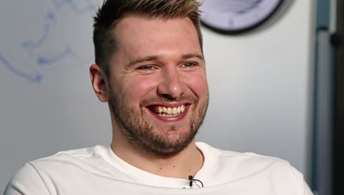 Dončić dao najluđi intervju u karijeri, pa priznao šta radi u Hrvatskoj: "Tamo odem da..." Dončić dao najluđi intervju u karijeri, pa priznao šta radi u Hrvatskoj: "Tamo odem da..."