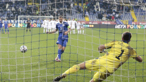 Roma spremila novi ugovor za Džeku, ali sa posebnom "cakom"
