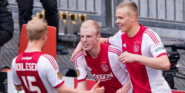Ajax novu titulu proslavio remijem protiv Nijmegena