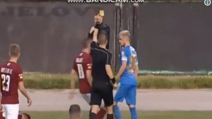 Grbić pokazao igraču dva žuta, ali ga nije isključio?